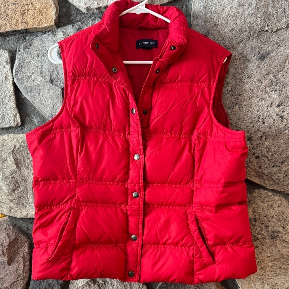Lands' End Women's Red Puffer Quilted Vest size large Petite
